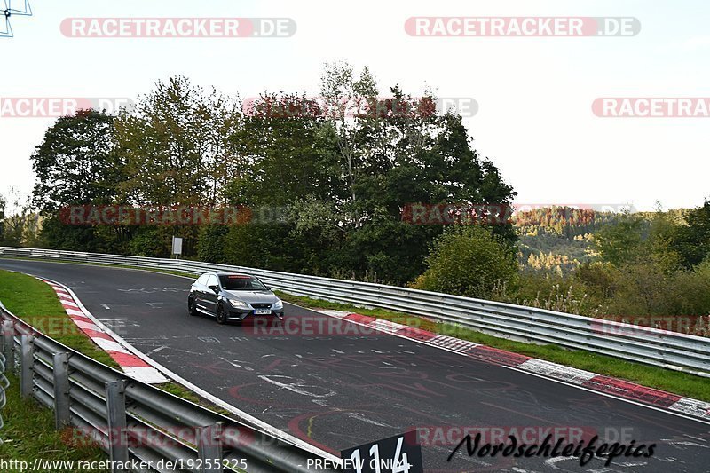 Bild #19255225 - Touristenfahrten Nürburgring Nordschleife (30.09.2022)