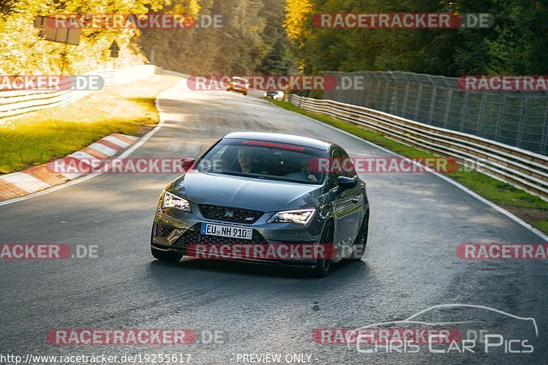 Bild #19255617 - Touristenfahrten Nürburgring Nordschleife (30.09.2022)