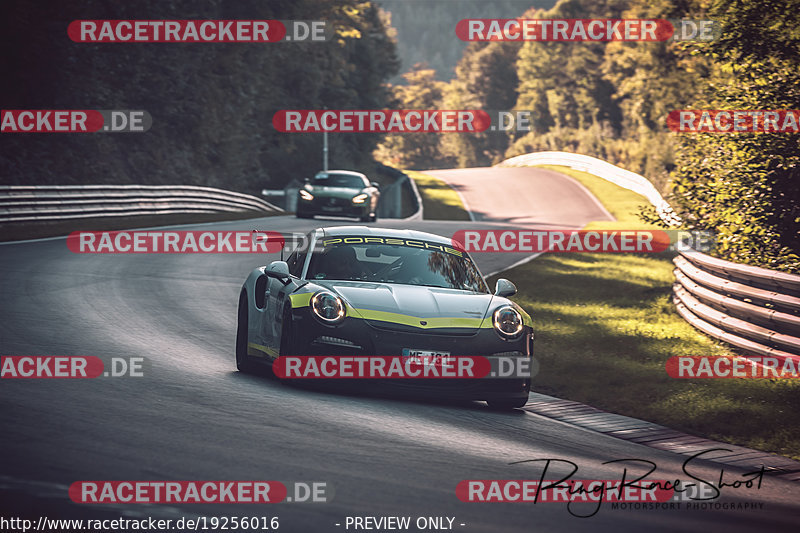 Bild #19256016 - Touristenfahrten Nürburgring Nordschleife (30.09.2022)