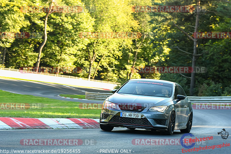 Bild #19256455 - Touristenfahrten Nürburgring Nordschleife (30.09.2022)