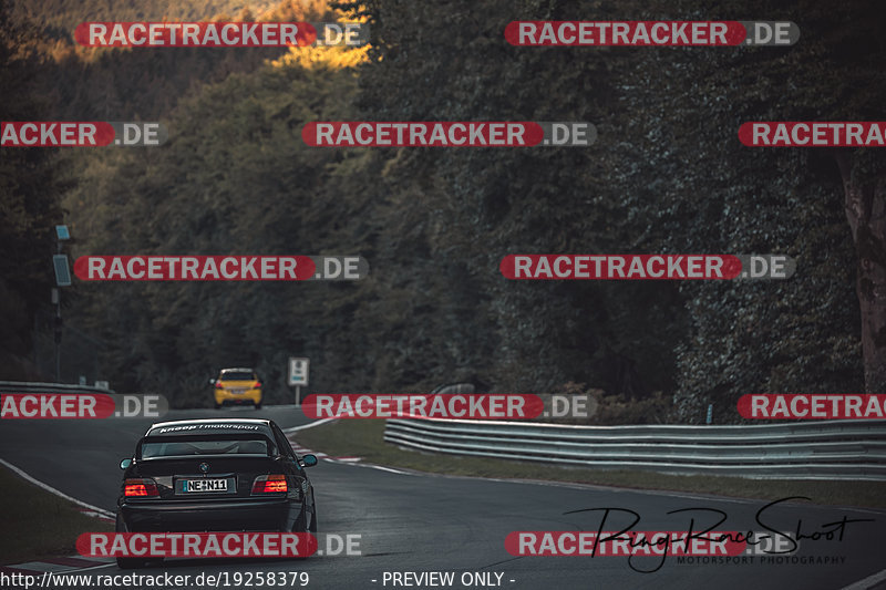 Bild #19258379 - Touristenfahrten Nürburgring Nordschleife (30.09.2022)