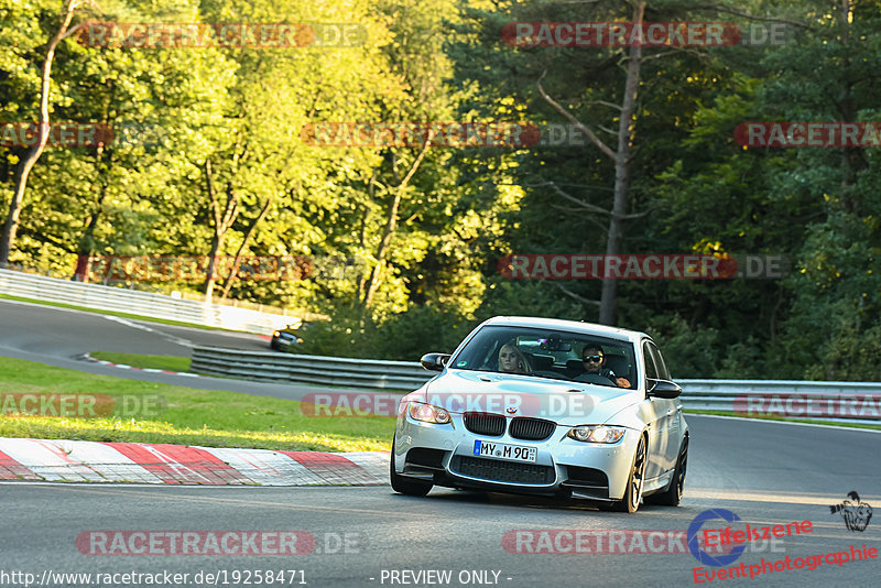 Bild #19258471 - Touristenfahrten Nürburgring Nordschleife (30.09.2022)