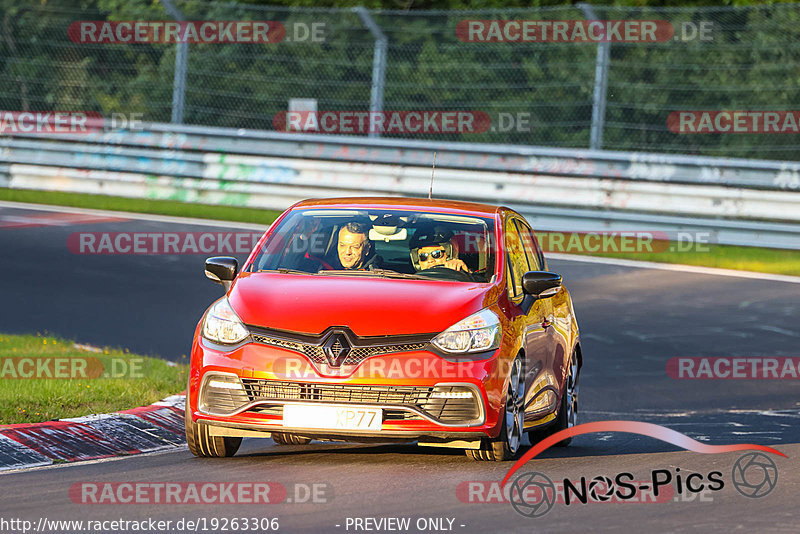 Bild #19263306 - Touristenfahrten Nürburgring Nordschleife (30.09.2022)