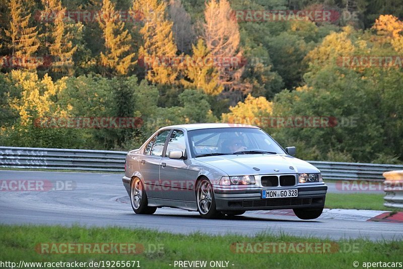 Bild #19265671 - Touristenfahrten Nürburgring Nordschleife (30.09.2022)