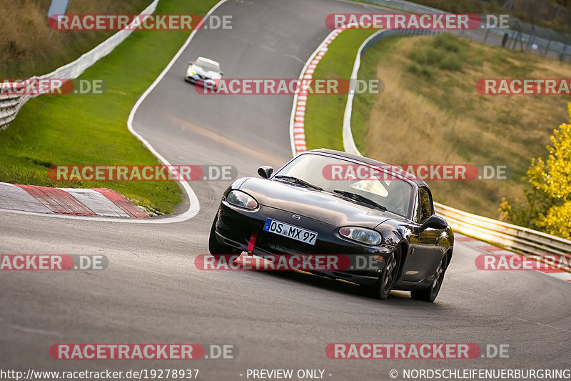 Bild #19278937 - Touristenfahrten Nürburgring Nordschleife (30.09.2022)