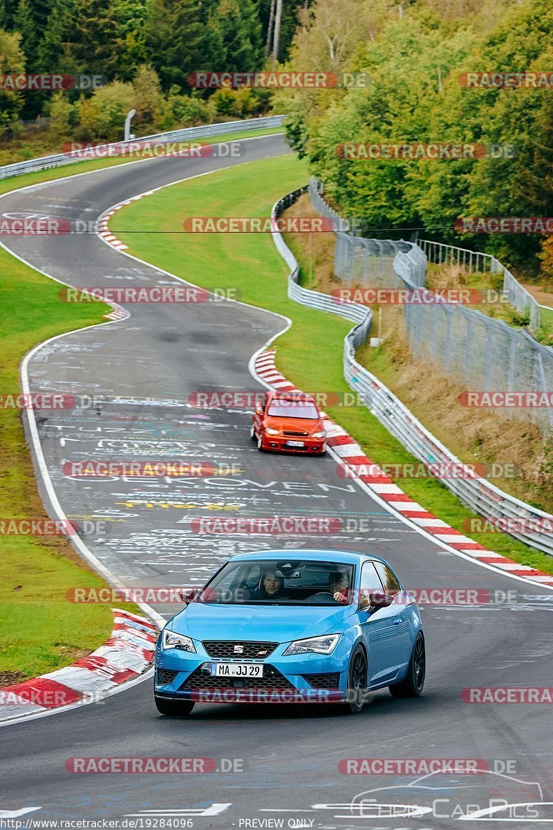 Bild #19284096 - Touristenfahrten Nürburgring Nordschleife (01.10.2022)