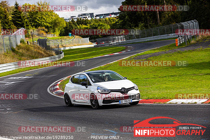 Bild #19289250 - Touristenfahrten Nürburgring Nordschleife (01.10.2022)