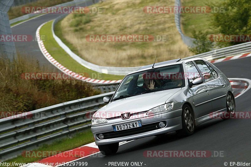 Bild #19297999 - Touristenfahrten Nürburgring Nordschleife (01.10.2022)