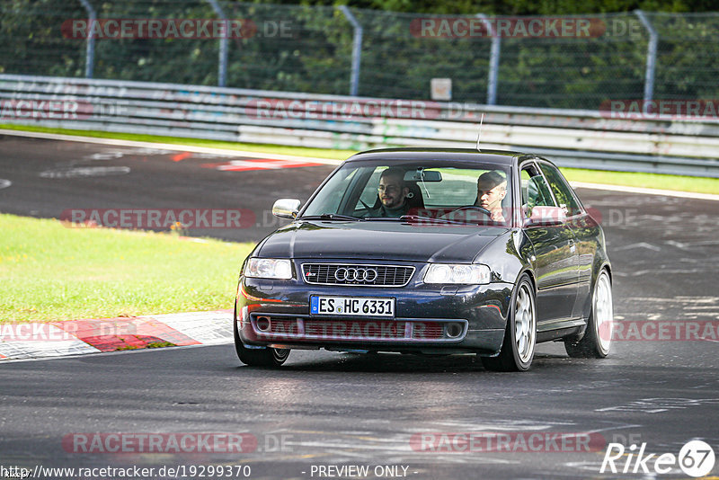 Bild #19299370 - Touristenfahrten Nürburgring Nordschleife (01.10.2022)