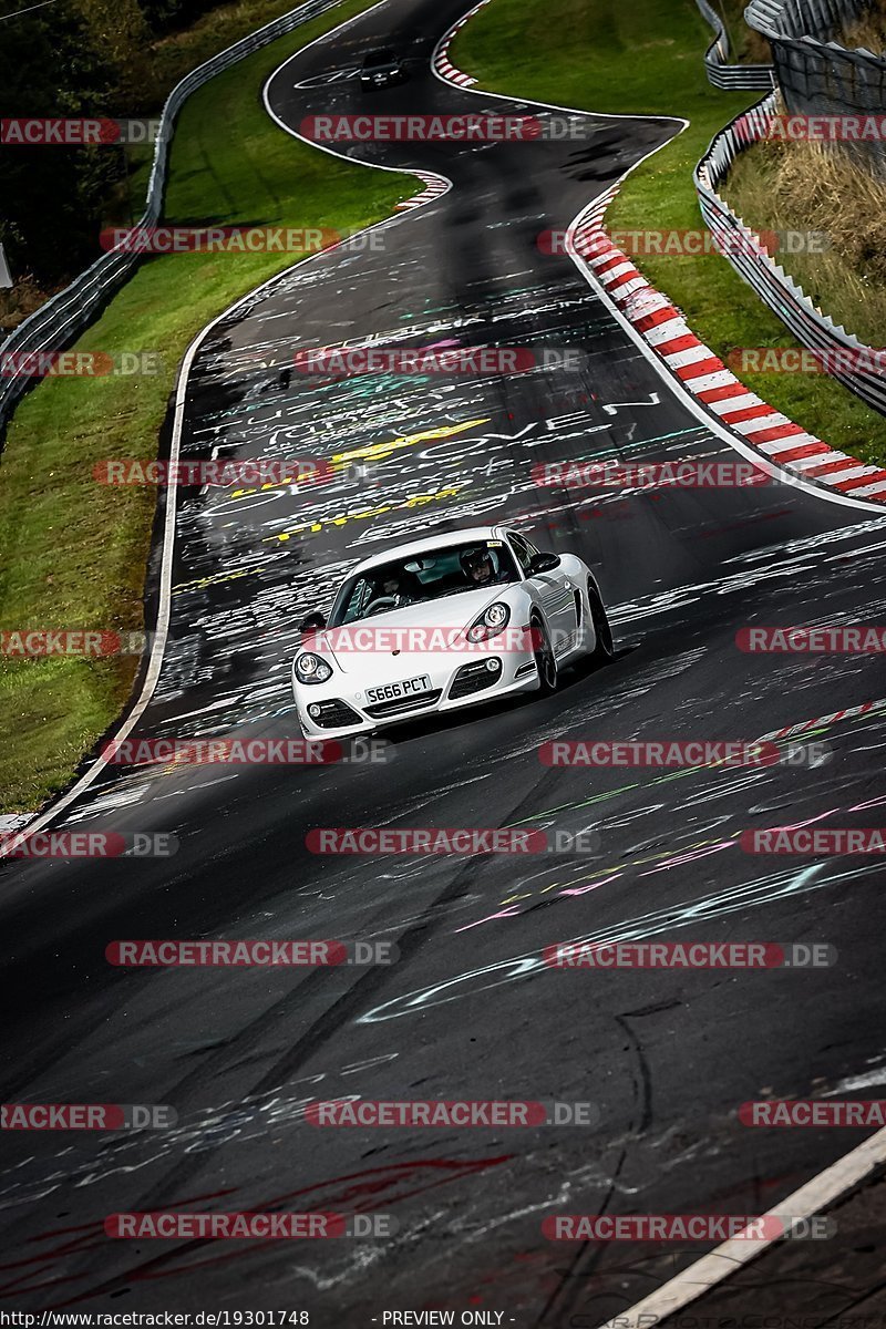 Bild #19301748 - Touristenfahrten Nürburgring Nordschleife (01.10.2022)