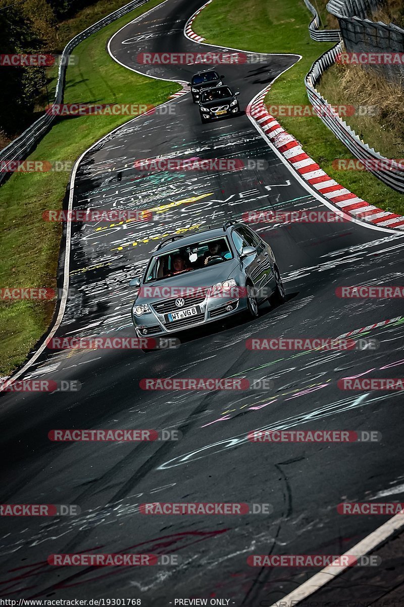 Bild #19301768 - Touristenfahrten Nürburgring Nordschleife (01.10.2022)