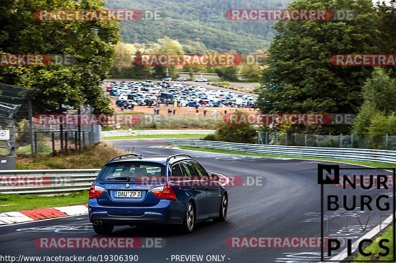 Bild #19306390 - Touristenfahrten Nürburgring Nordschleife (01.10.2022)