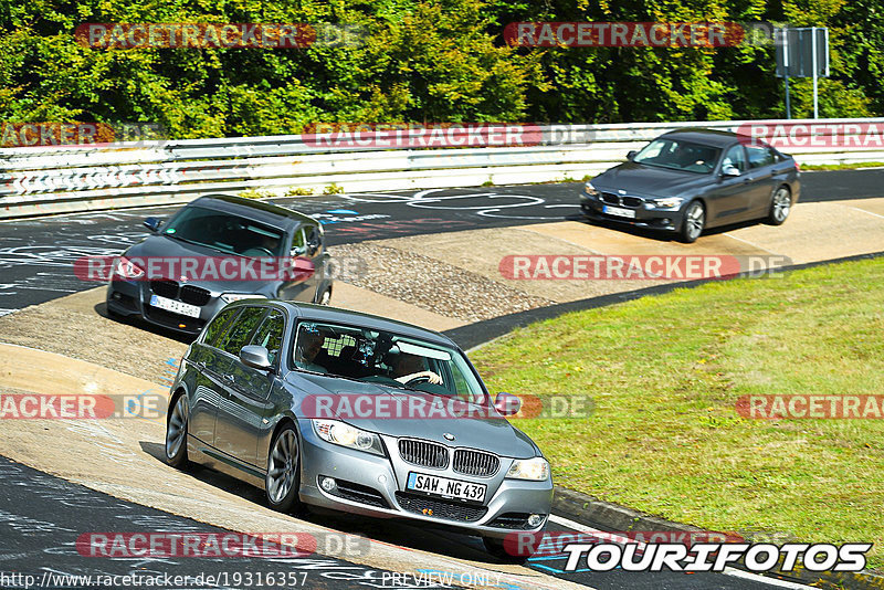 Bild #19316357 - Touristenfahrten Nürburgring Nordschleife (01.10.2022)