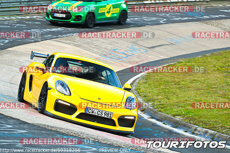 Bild #19318256 - Touristenfahrten Nürburgring Nordschleife (01.10.2022)