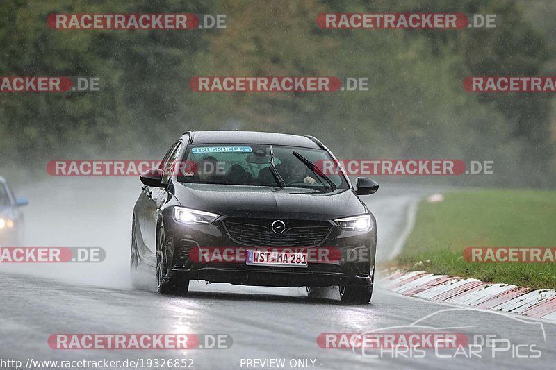 Bild #19326852 - Touristenfahrten Nürburgring Nordschleife (02.10.2022)