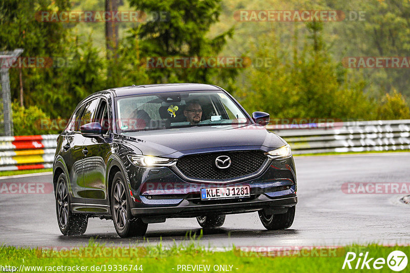 Bild #19336744 - Touristenfahrten Nürburgring Nordschleife (02.10.2022)