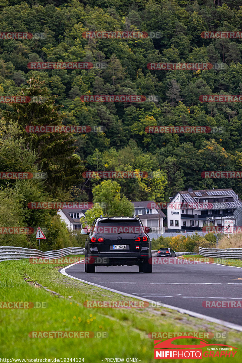 Bild #19344124 - Touristenfahrten Nürburgring Nordschleife (02.10.2022)