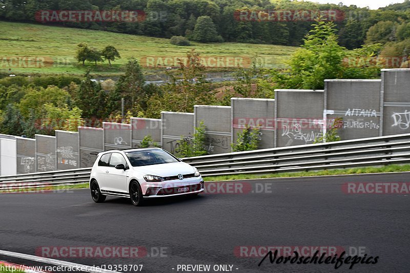 Bild #19358707 - Touristenfahrten Nürburgring Nordschleife (03.10.2022)