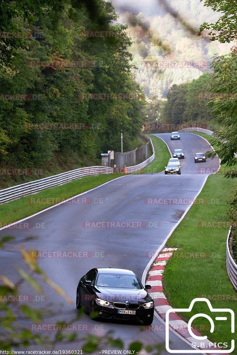 Bild #19360321 - Touristenfahrten Nürburgring Nordschleife (03.10.2022)