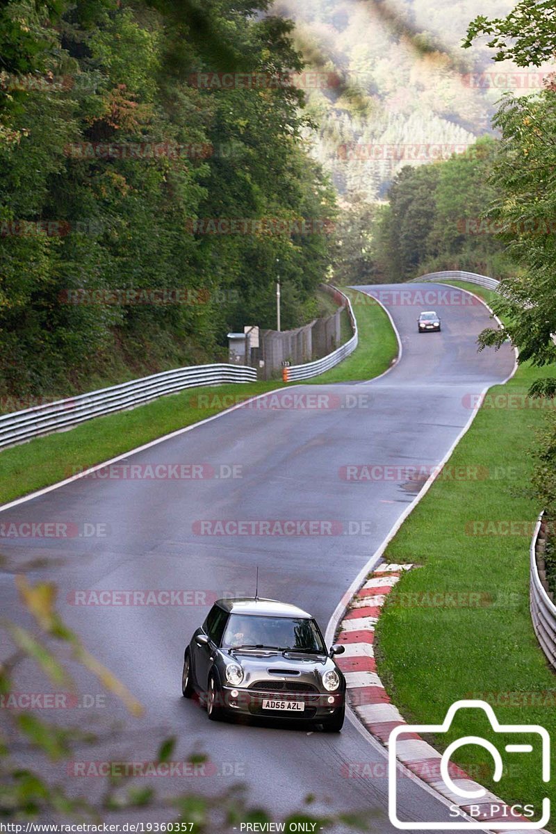 Bild #19360357 - Touristenfahrten Nürburgring Nordschleife (03.10.2022)