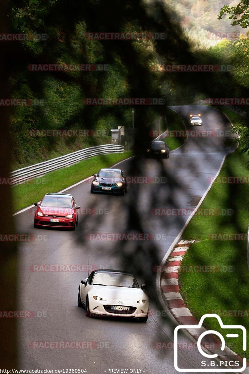 Bild #19360504 - Touristenfahrten Nürburgring Nordschleife (03.10.2022)