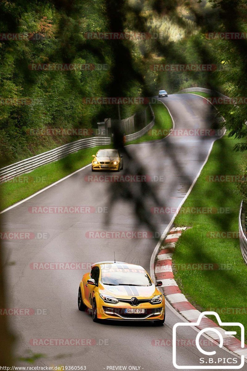 Bild #19360563 - Touristenfahrten Nürburgring Nordschleife (03.10.2022)