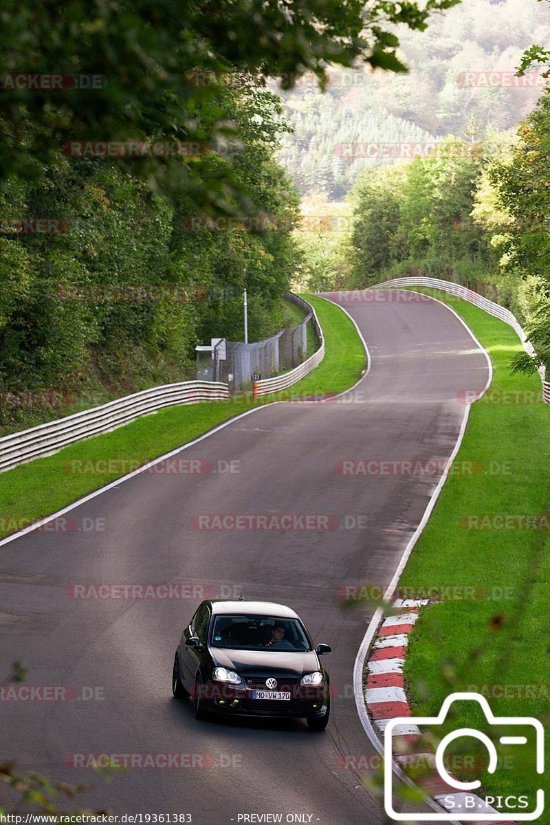 Bild #19361383 - Touristenfahrten Nürburgring Nordschleife (03.10.2022)