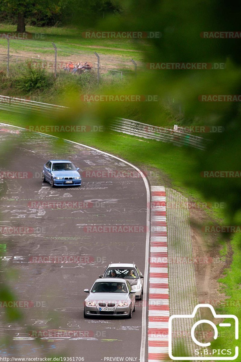 Bild #19361706 - Touristenfahrten Nürburgring Nordschleife (03.10.2022)