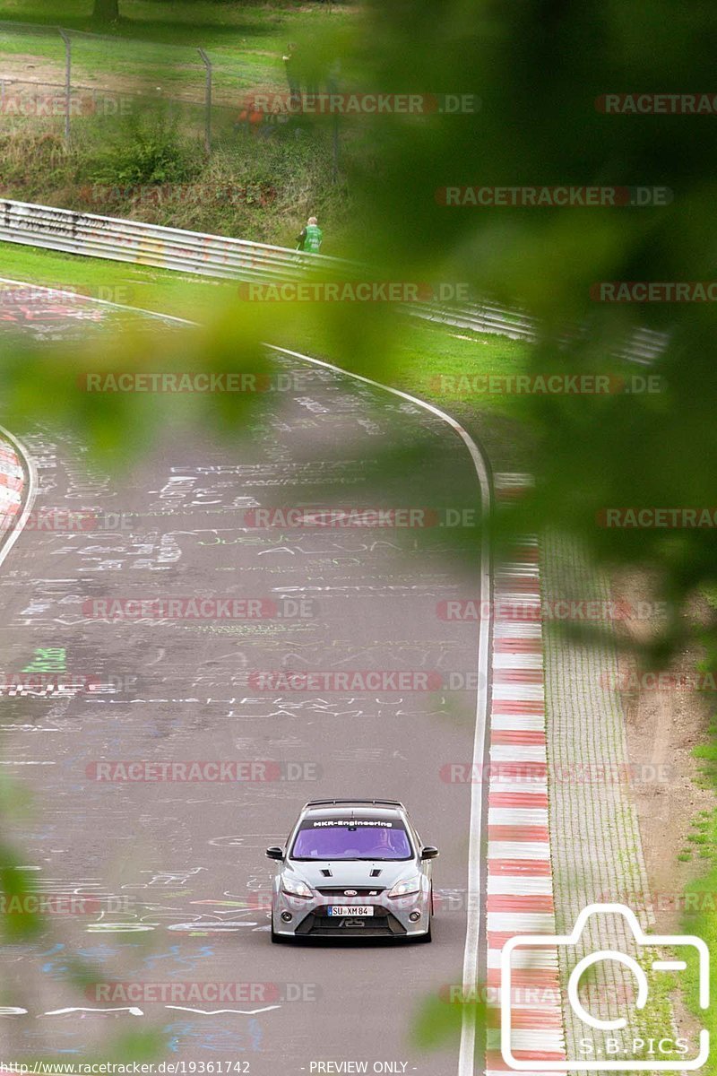 Bild #19361742 - Touristenfahrten Nürburgring Nordschleife (03.10.2022)