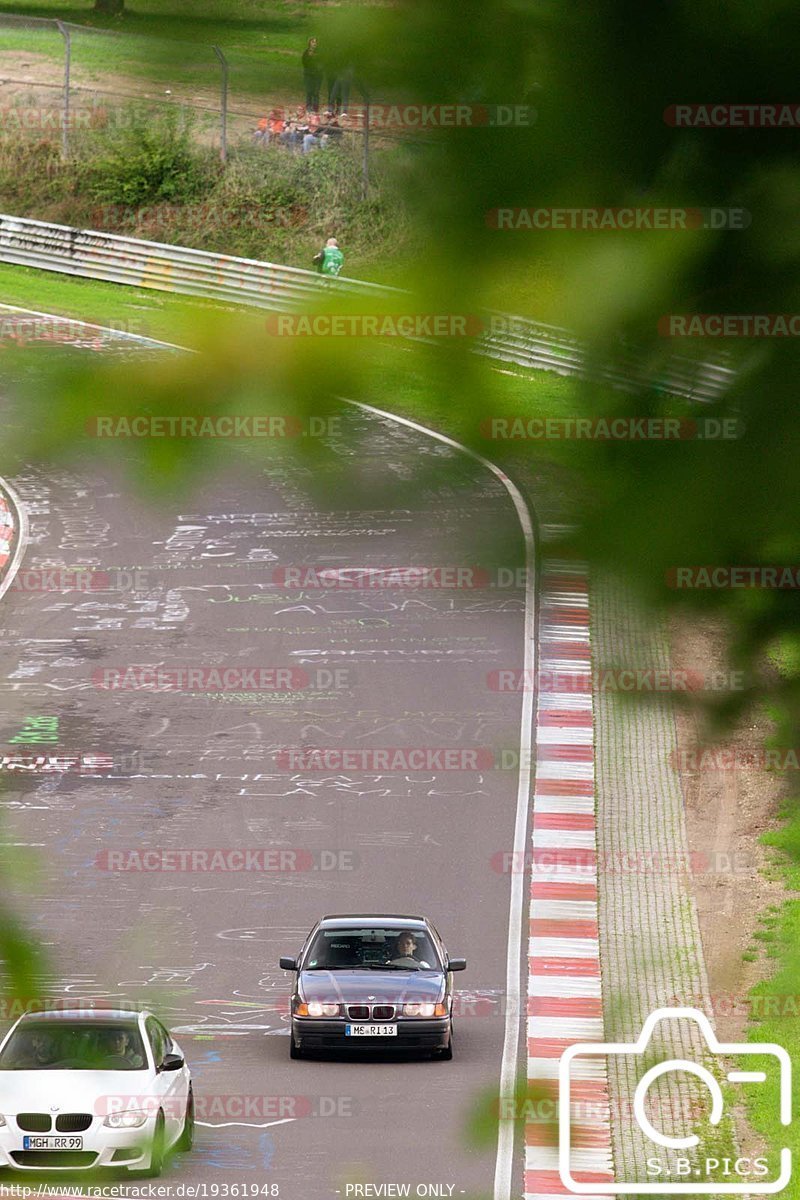 Bild #19361948 - Touristenfahrten Nürburgring Nordschleife (03.10.2022)