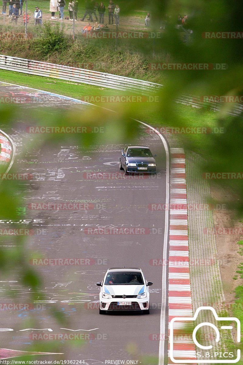 Bild #19362244 - Touristenfahrten Nürburgring Nordschleife (03.10.2022)