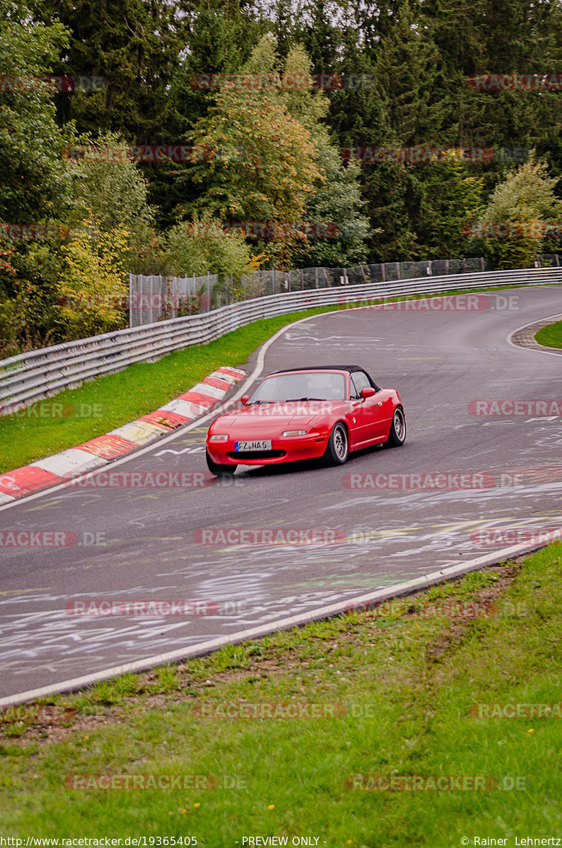 Bild #19365405 - Touristenfahrten Nürburgring Nordschleife (03.10.2022)