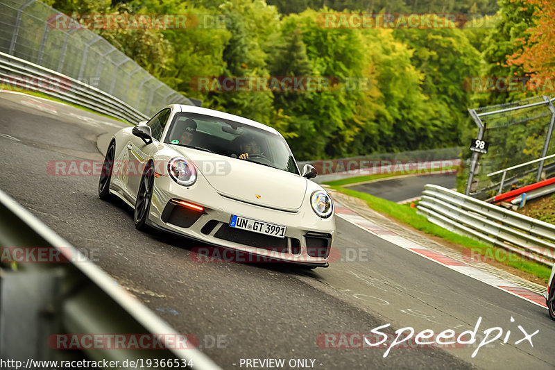 Bild #19366534 - Touristenfahrten Nürburgring Nordschleife (03.10.2022)