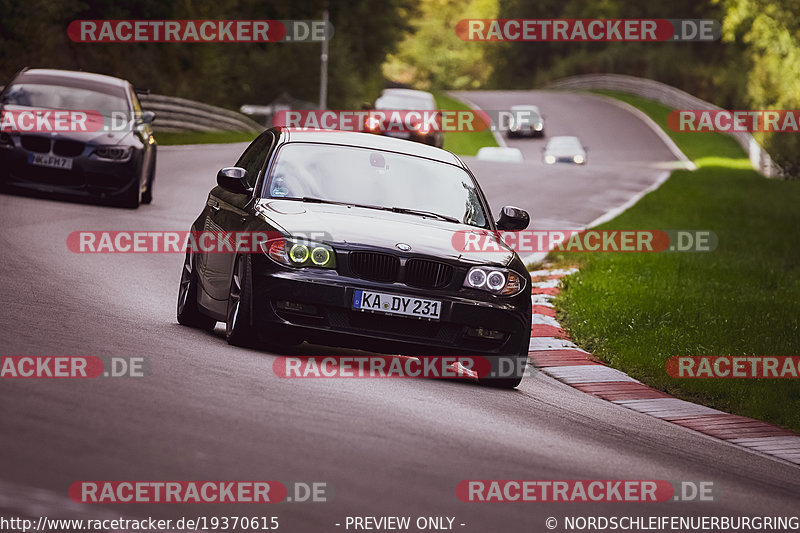 Bild #19370615 - Touristenfahrten Nürburgring Nordschleife (03.10.2022)