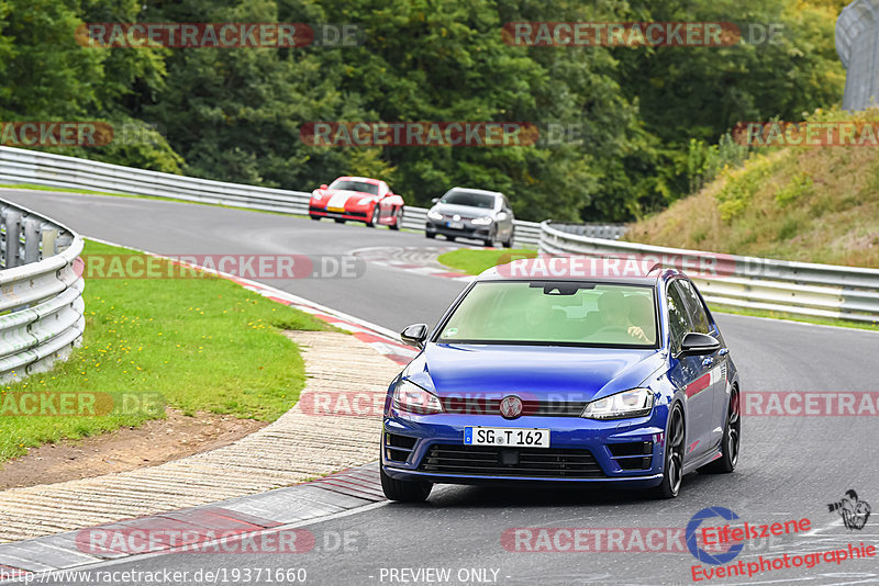 Bild #19371660 - Touristenfahrten Nürburgring Nordschleife (03.10.2022)