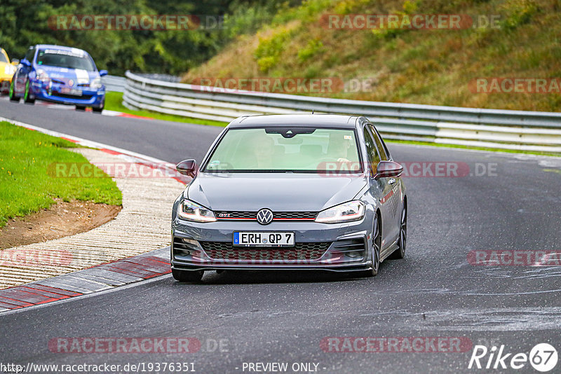 Bild #19376351 - Touristenfahrten Nürburgring Nordschleife (03.10.2022)