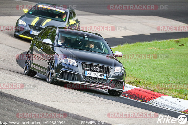 Bild #19380995 - Touristenfahrten Nürburgring Nordschleife (03.10.2022)