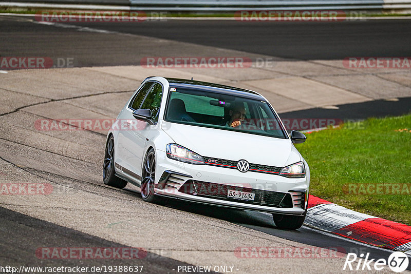 Bild #19388637 - Touristenfahrten Nürburgring Nordschleife (03.10.2022)