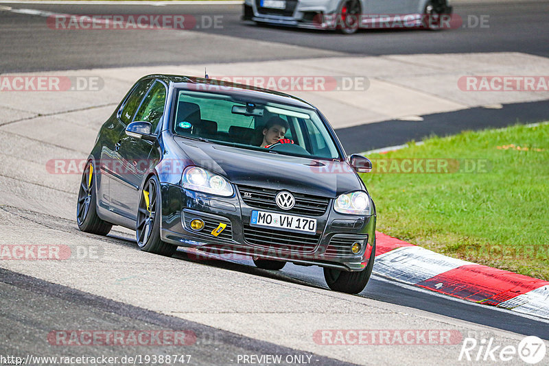 Bild #19388747 - Touristenfahrten Nürburgring Nordschleife (03.10.2022)