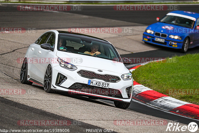 Bild #19389006 - Touristenfahrten Nürburgring Nordschleife (03.10.2022)