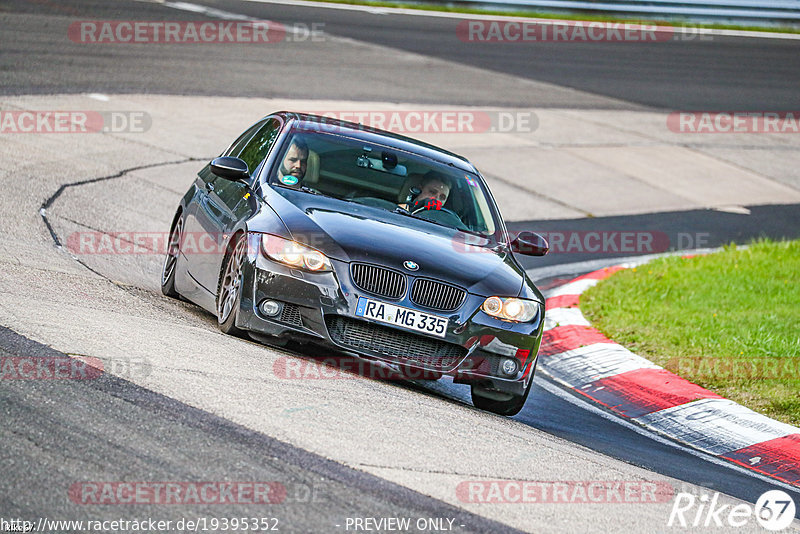 Bild #19395352 - Touristenfahrten Nürburgring Nordschleife (03.10.2022)