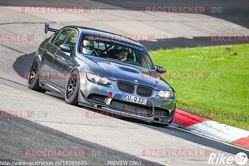 Bild #19395695 - Touristenfahrten Nürburgring Nordschleife (03.10.2022)