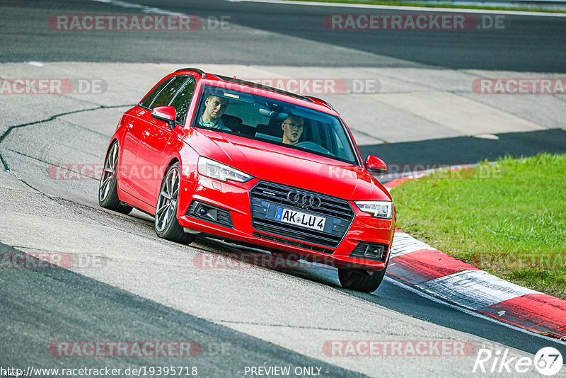 Bild #19395718 - Touristenfahrten Nürburgring Nordschleife (03.10.2022)