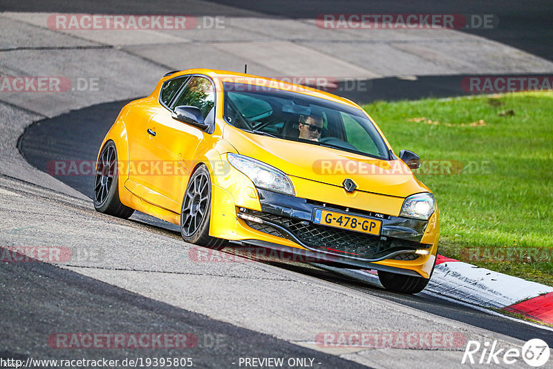 Bild #19395805 - Touristenfahrten Nürburgring Nordschleife (03.10.2022)