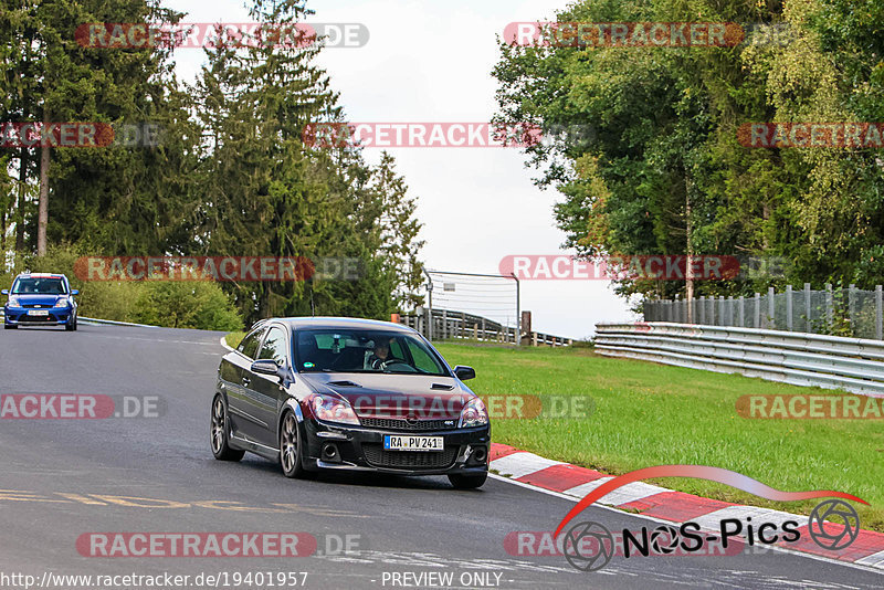 Bild #19401957 - Touristenfahrten Nürburgring Nordschleife (03.10.2022)