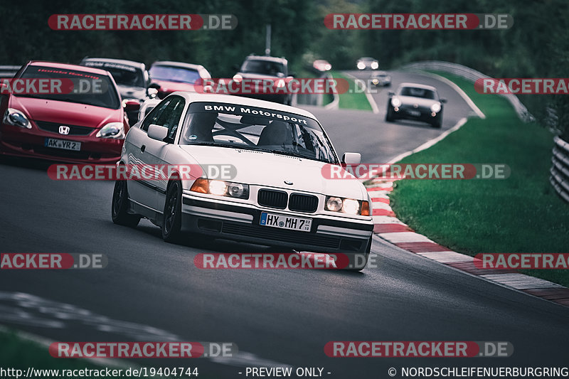 Bild #19404744 - Touristenfahrten Nürburgring Nordschleife (03.10.2022)