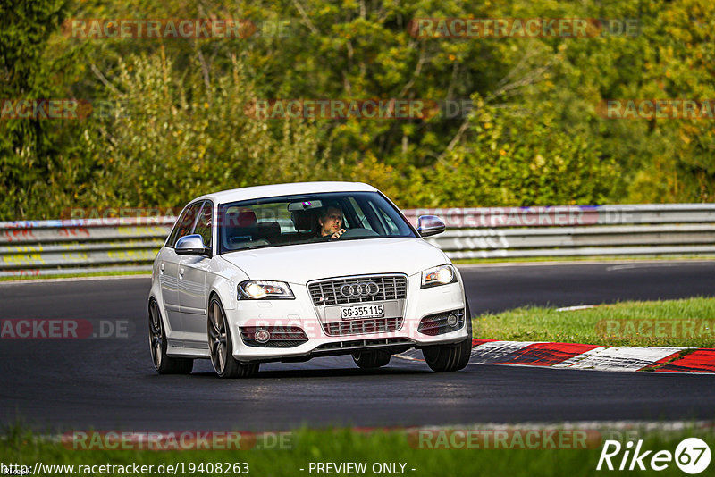 Bild #19408263 - Touristenfahrten Nürburgring Nordschleife (03.10.2022)