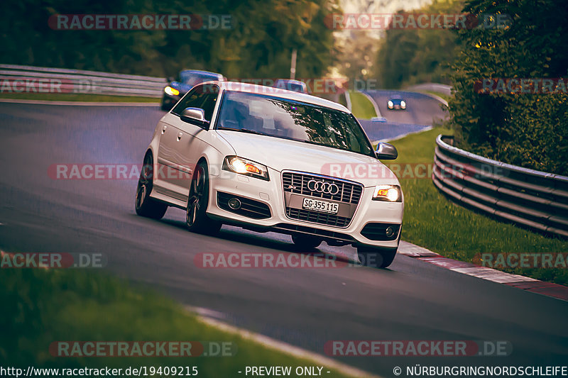 Bild #19409215 - Touristenfahrten Nürburgring Nordschleife (03.10.2022)