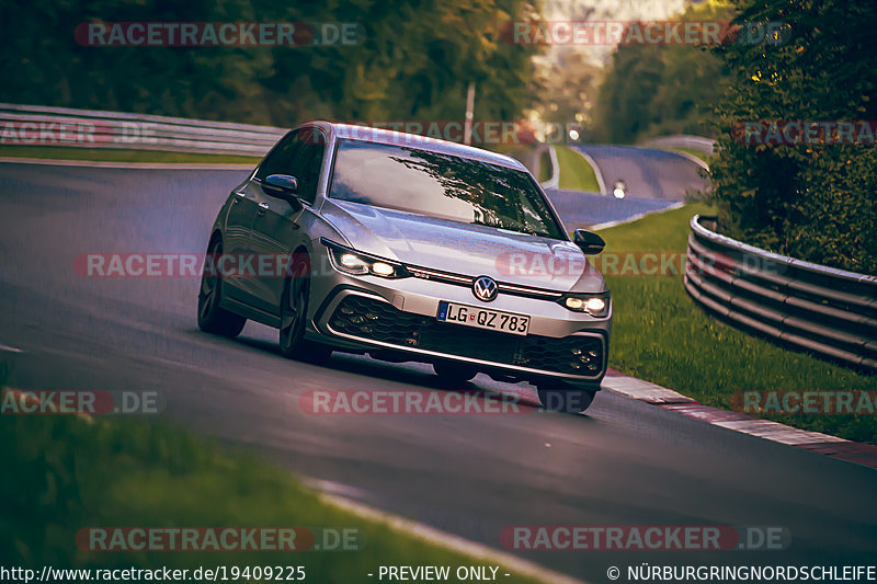 Bild #19409225 - Touristenfahrten Nürburgring Nordschleife (03.10.2022)