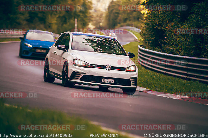 Bild #19409933 - Touristenfahrten Nürburgring Nordschleife (03.10.2022)